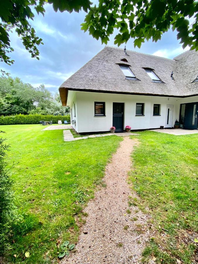 Вилла The Island Life Texel Met Jacuzzi Де-Коог Экстерьер фото